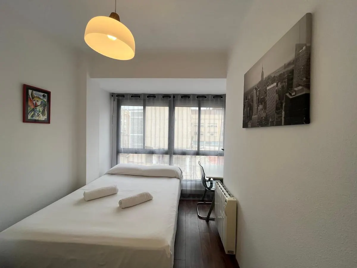 August Centro Tarragona Apartment 0*,  Spain