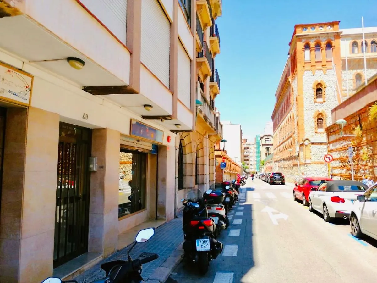August Centro Tarragona Apartment 0*,
